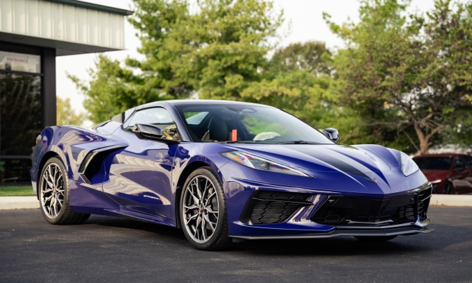 Chevrolet Corvette C8 màu tím Hysteria. Ảnh: Esoteric