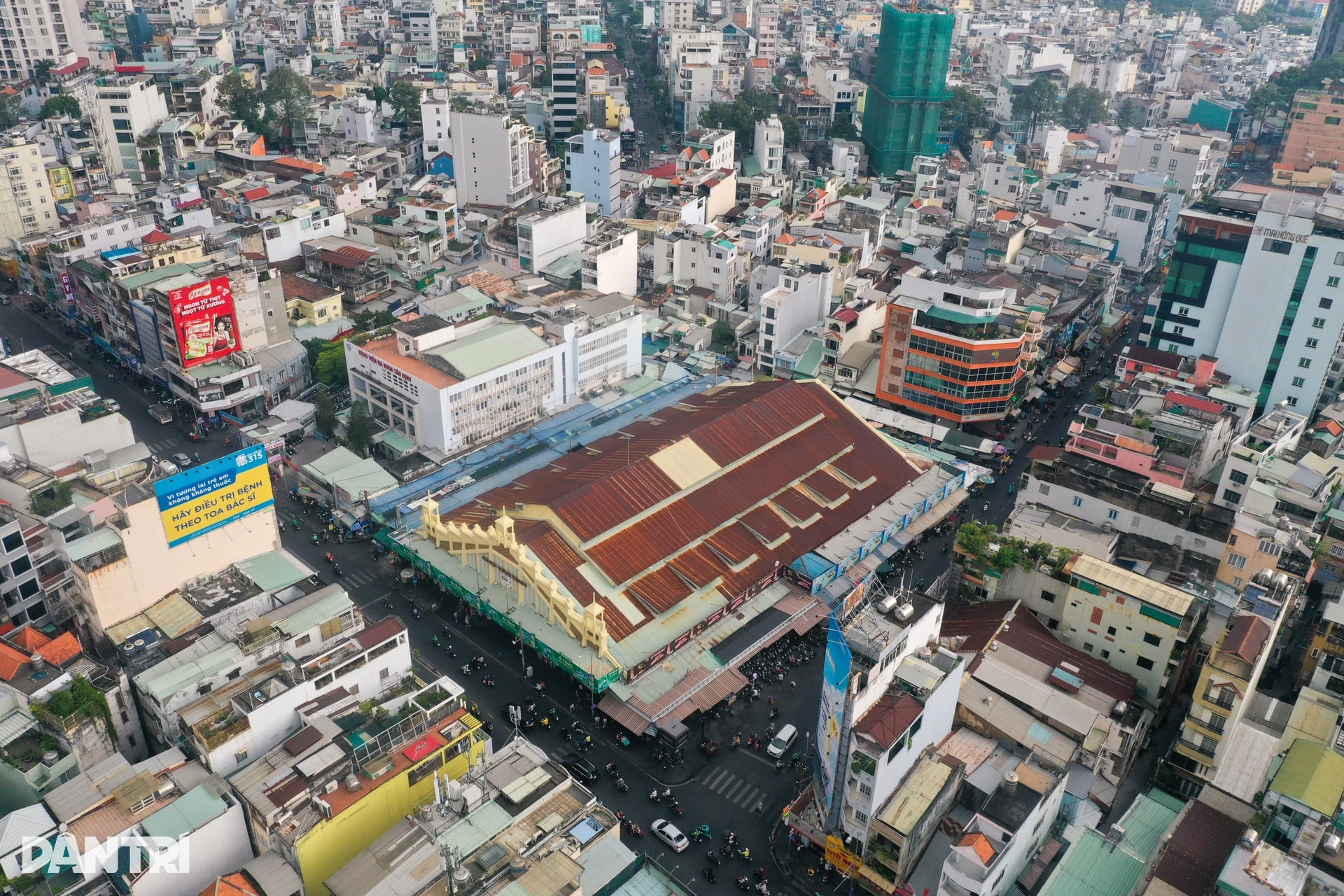 Ngắm chợ Tân Định, hơi thở Sài Gòn xưa giữa lòng đô thị - 5 Ngắm chợ Tân Định, hơi thở Sài Gòn xưa giữa lòng đô thị - 5