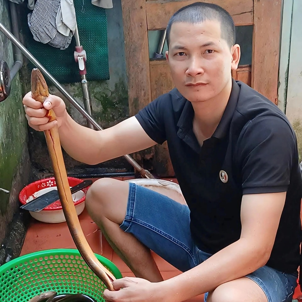 Người đàn ông hơn 20 năm gắn bó với nghề nhọc nhằn, hiểm nguy rình rập - 3