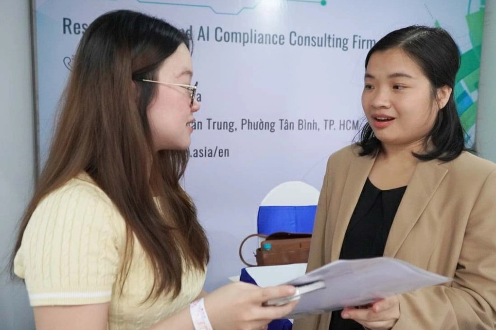 Doanh nghiệp luật đãi cát tìm nhân lực thế hệ mới - 1