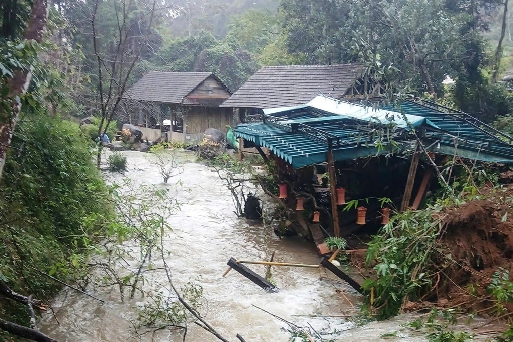 Nơi được mệnh danh là khu vườn địa đàng đóng cửa vì sạt lở - 3 Nơi được mệnh danh là khu vườn địa đàng đóng cửa vì sạt lở - 3