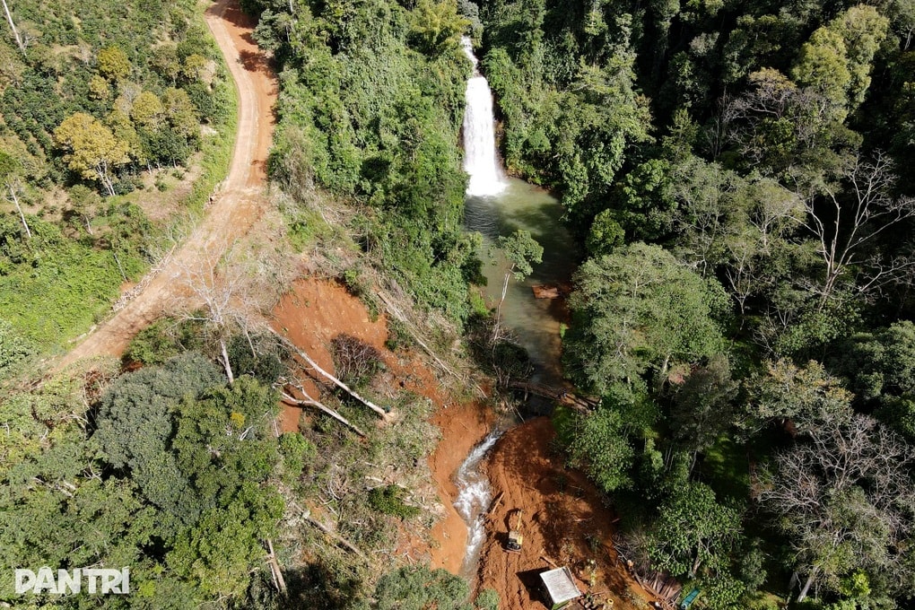 Nơi được mệnh danh là khu vườn địa đàng đóng cửa vì sạt lở - 1 Nơi được mệnh danh là khu vườn địa đàng đóng cửa vì sạt lở - 1