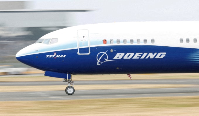 Một chiếc boeing 737 Max tại Triển lãm Hàng không Quốc tế Farnborough (Anh). Ảnh: Reuters