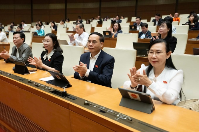 Đại biểu Quốc hội dự phiên họp Quốc hội sáng 11/12. Ảnh: Media Quốc hội