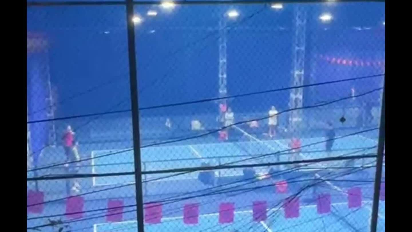 Sân pickleball có phải tuân thủ giờ giấc, tránh làm ồn cho cư dân?