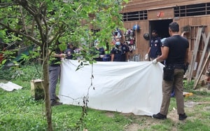 Trộm đột nhập bệnh viện, nhiều bình tro cốt bị lấy đi - Ảnh 4.