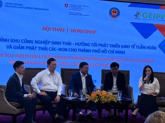 Doanh nghiệp còn ngại chuyển đổi khu công nghiệp sinh thái - Ảnh 1.