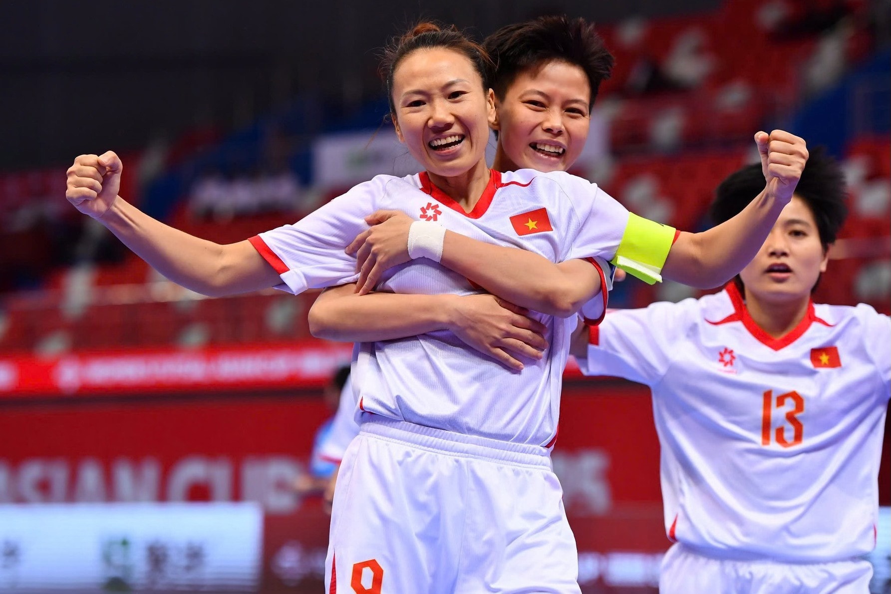 Đội tuyển futsal nữ Việt Nam bắt đầu tranh tài tại SEA Games 33.