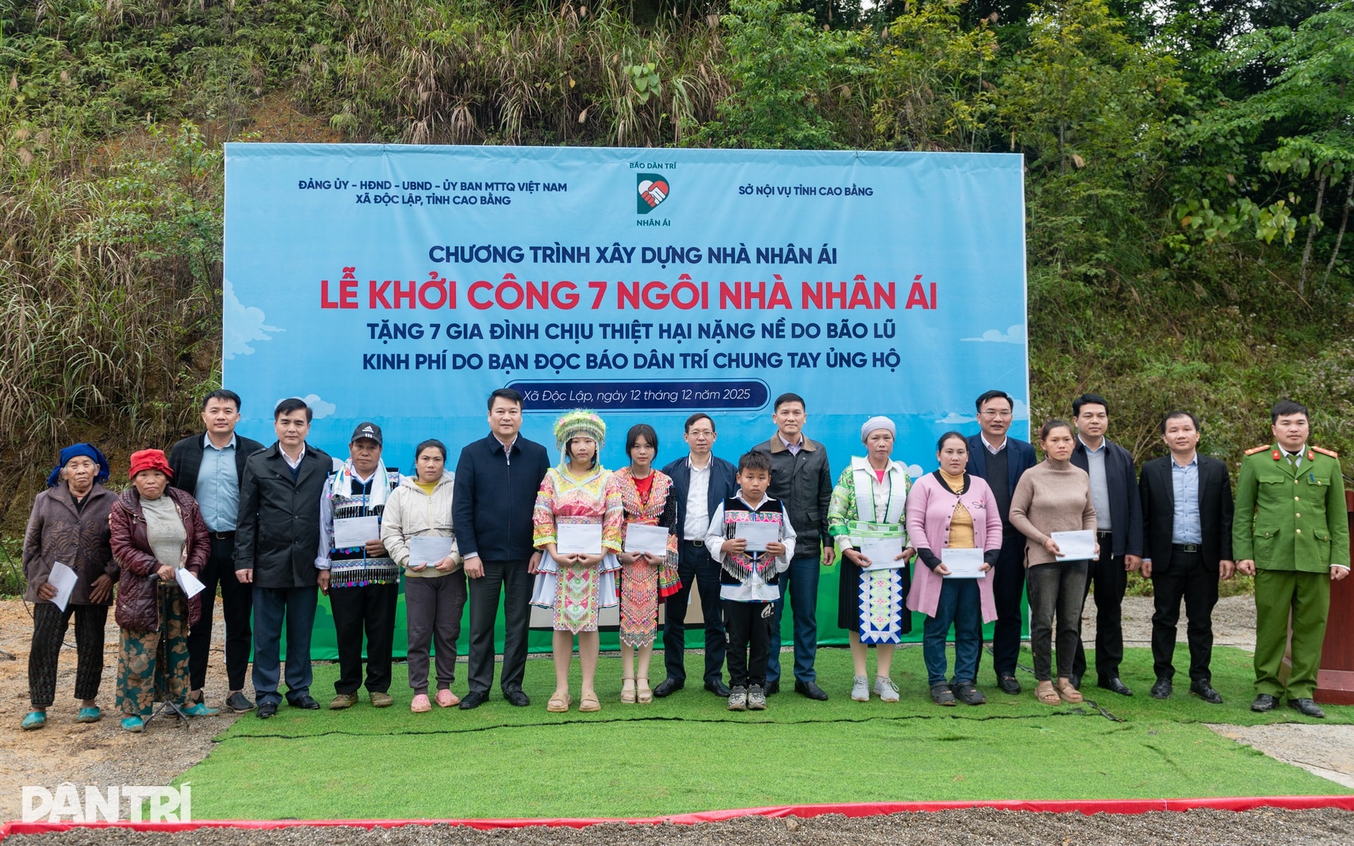 Báo Dân trí khởi công 7 nhà Nhân ái, chung tay hồi sinh bản làng sau bão lũ - 8