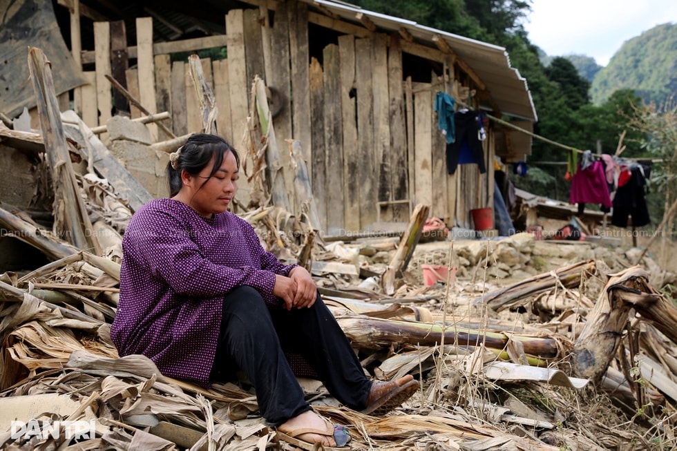 Bảy hộ dân ở Cao Bằng sập nhà do bão lũ mong giúp đỡ để làm lại từ đầu - 5 Bảy hộ dân ở Cao Bằng sập nhà do bão lũ mong giúp đỡ để làm lại từ đầu - 5