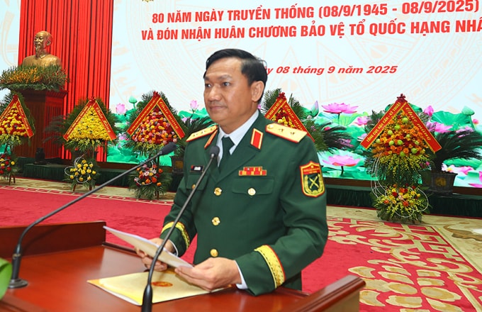 Trung tướng Lê Văn Hướng khi giữ chức Cục trưởng Quân lực, Bộ Tổng tham mưu. Ảnh: Cổng thông tin Bộ Quốc phòng