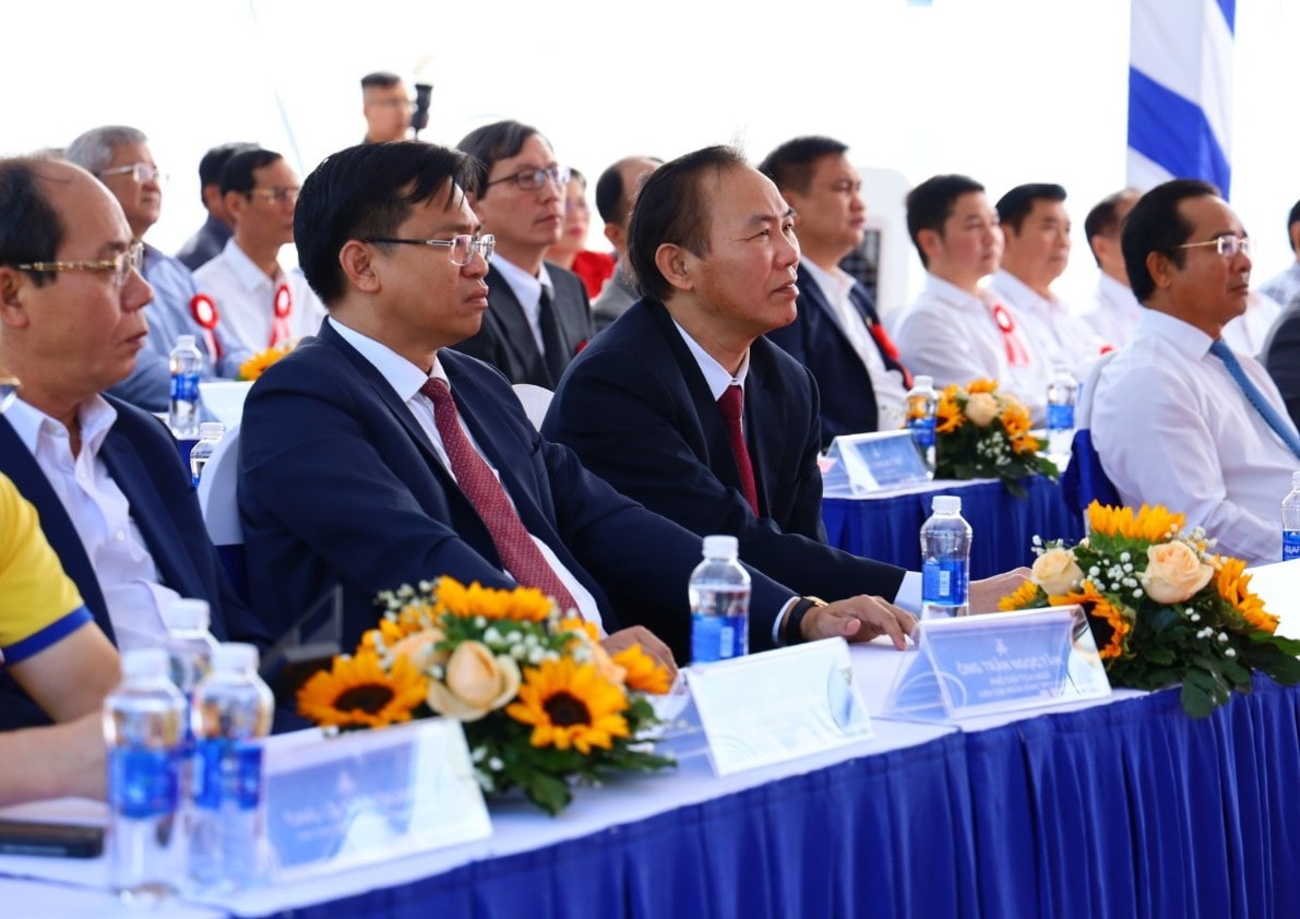 Long An: Khai trương hệ thống kho lạnh hiện đại bậc nhất Đông Nam Á- Ảnh 3. Long An: Khai trương hệ thống kho lạnh hiện đại bậc nhất Đông Nam Á- Ảnh 3.