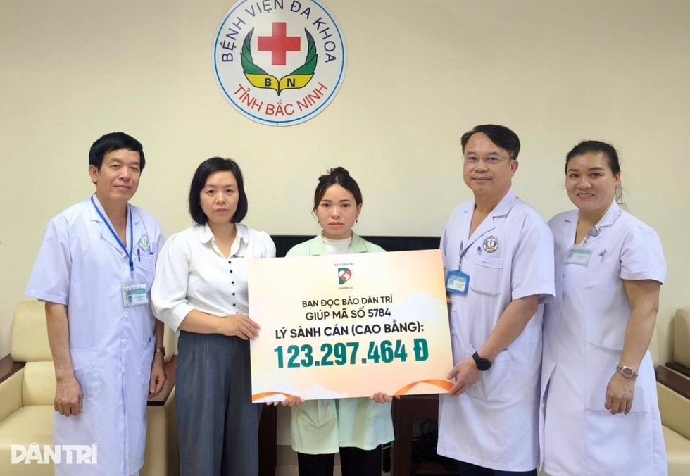 Trao hơn 626 triệu đồng tới 4 bệnh nhân bị tai nạn chấn thương sọ não - 5 Trao hơn 626 triệu đồng tới 4 bệnh nhân bị tai nạn chấn thương sọ não - 5
