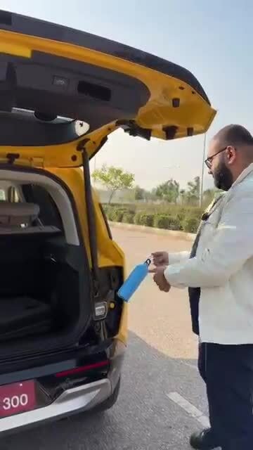 Đại lý ôtô để quả chuối thử nghiệm cửa chống kẹp