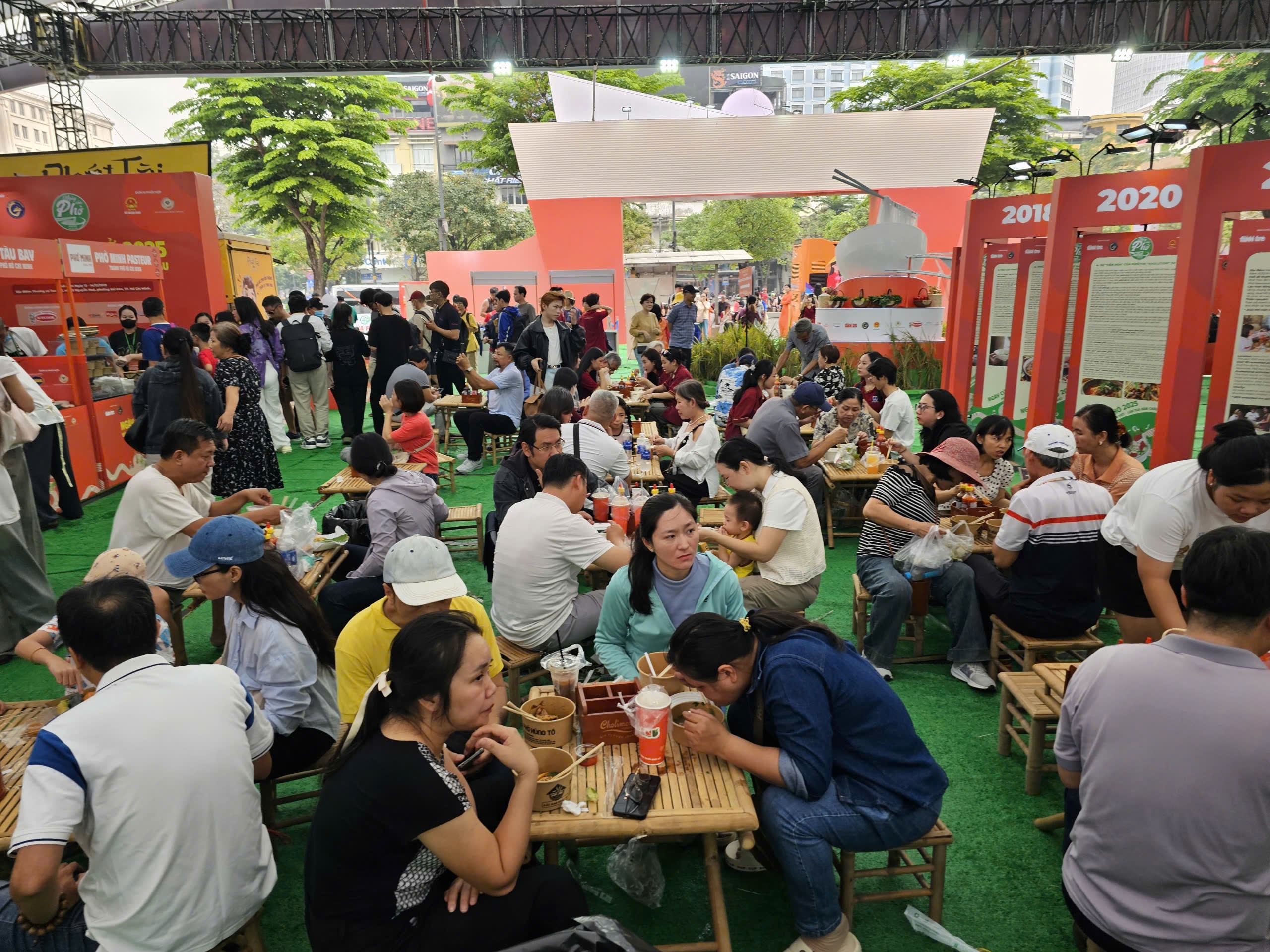 - Ảnh 8. - Ảnh 8.