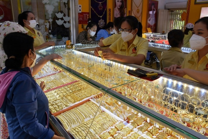 Giá vàng hôm nay 13-12: Tăng lên mức cao nhất trong 7 tuần qua - Ảnh 1.