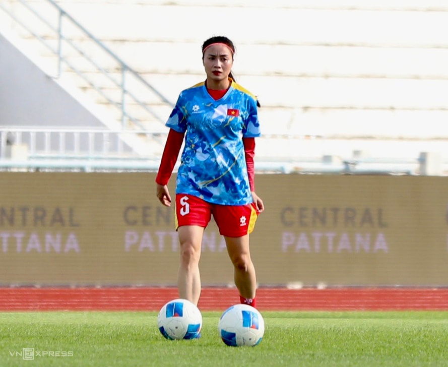 hoa-ng-thi-loan-jpeg-176570177-8823-2240