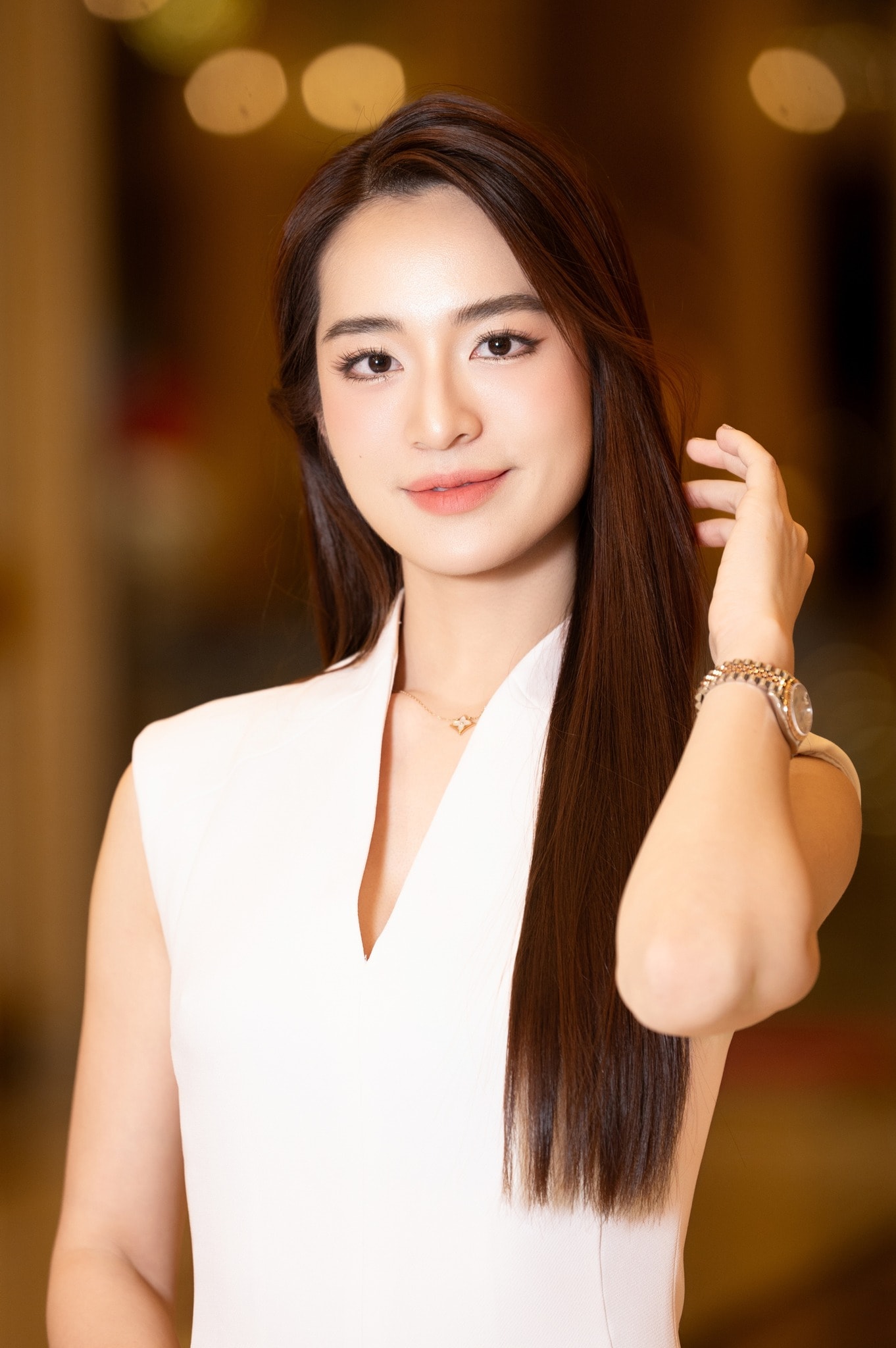 Nữ giảng viên đại học quê Thanh Hóa gây chú ý tại Miss World Vietnam 2025- Ảnh 2.