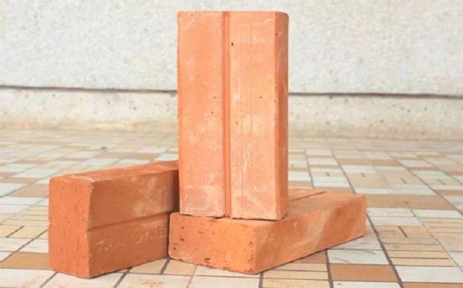 Gạch đặc có kết cấu đặc hoàn toàn. (Ảnh: Vinavic)
