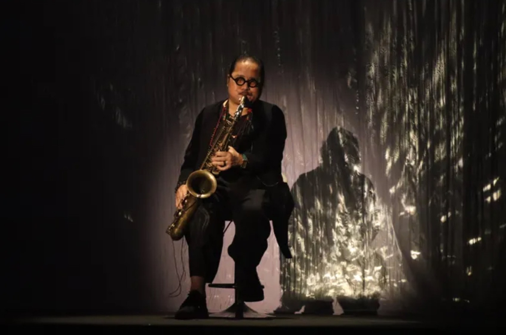 Trần Mạnh Tuấn tích cực trở lại với sân khấu sau bạo bệnh.