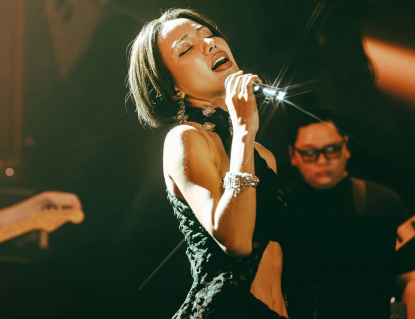 Gigi Hương Giang trở lại âm nhạc sau thời gian 