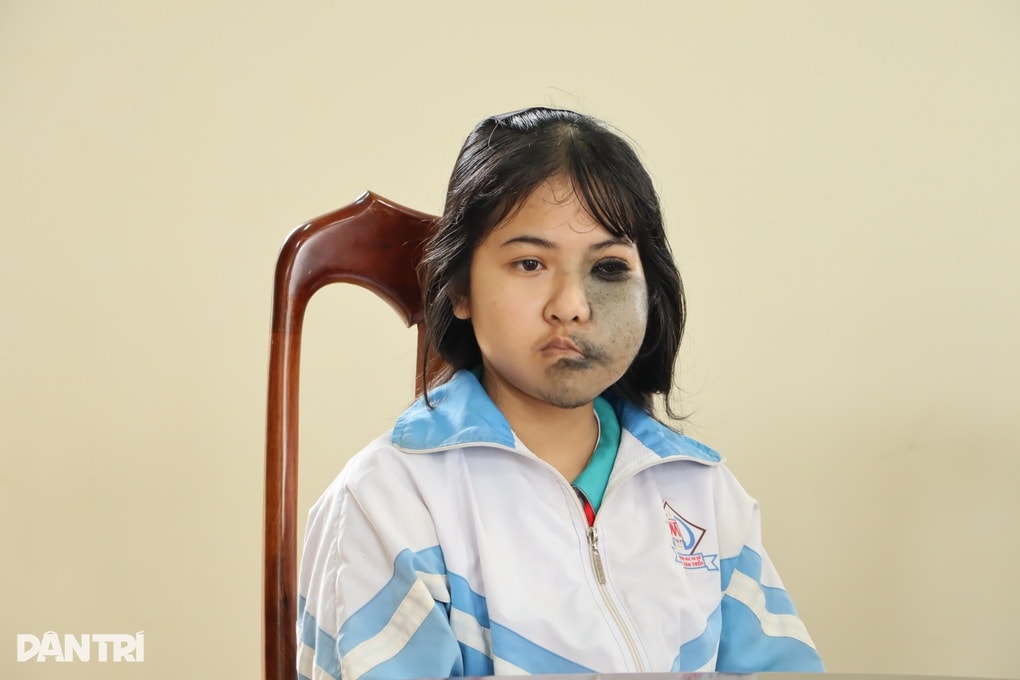 Nhận hơn 200 triệu đồng, người thân hoàn cảnh ngỡ... bị nhầm - 3