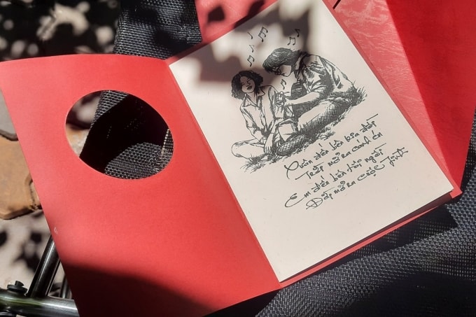 Thiệp cưới của Nguyễn Đông - Hoàng Trang. Ảnh: Nhân vật cung cấp