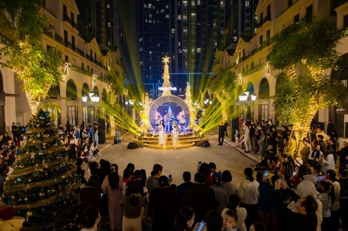 Sự kiện The Dazzling Night khởi động mùa lễ hội tại Malibu Walk. Ảnh: Masterise Homes