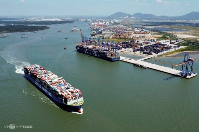 Cụm cảng Cái Mép - Thị Vải nhìn từ phía hạ lưu. Ảnh: Trường Hà