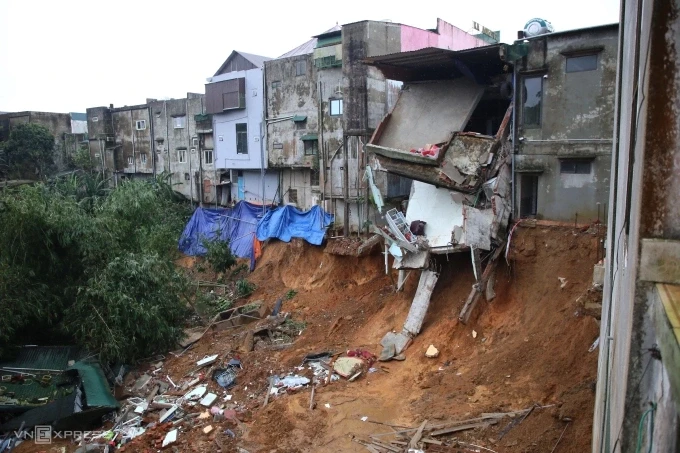 Sạt lở tại xã Khe Sanh, tỉnh Quảng Trị, tháng 11/2025. Ảnh: Đắc Thành