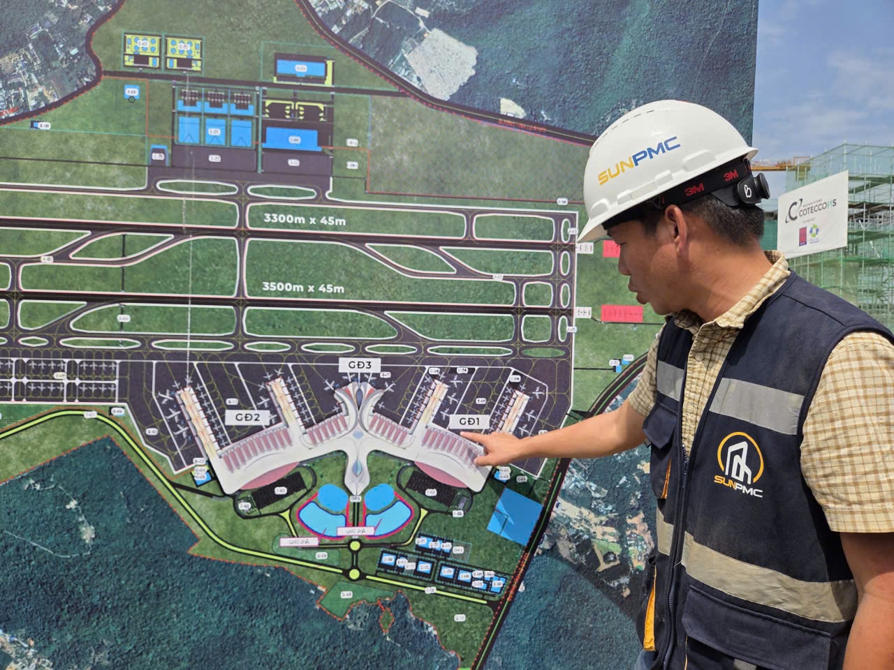 Cận cảnh đại công trường mở rộng sân bay Phú Quốc 20 triệu khách mỗi năm - Ảnh 1.