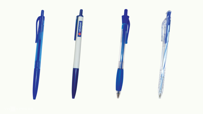 Một số sản phẩm nổi bật của Bút bi Bến Nghé. Ảnh: Tất Đạt