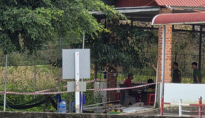 Công an phong tỏa khu vực xảy ra vụ việc. Ảnh: Hoài Thanh