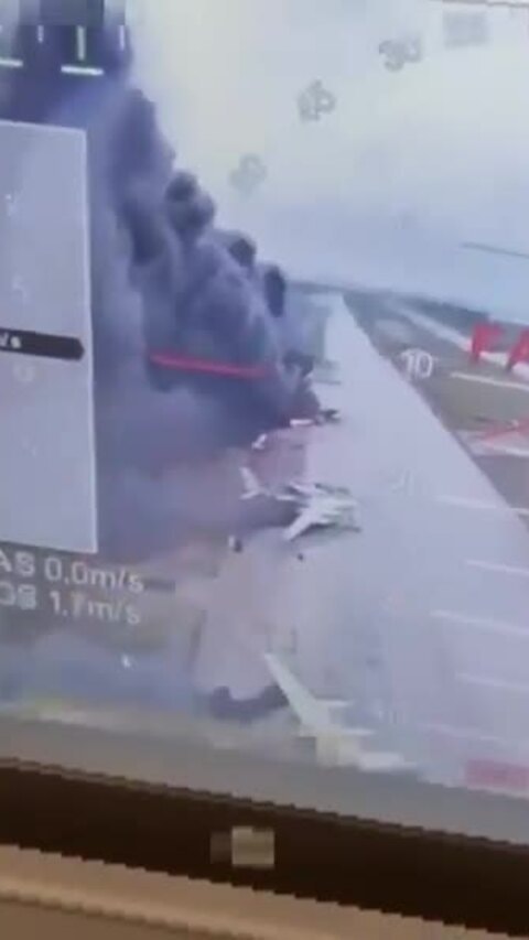 Ukraine tuyên bố phá hủy hơn 40 máy bay quân sự của Nga