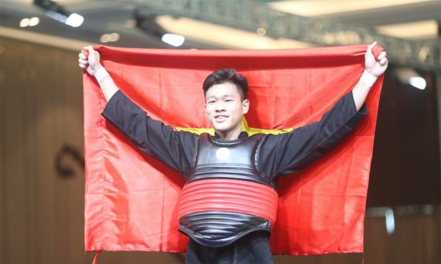 Võ sĩ Nguyễn Tấn Sang