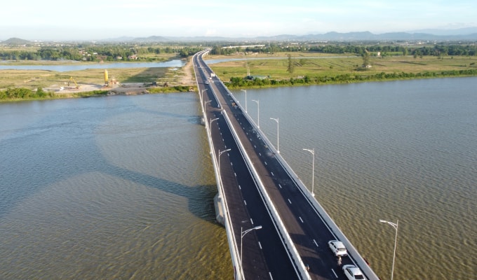 Cao tốc Bắc Nam đoạn Diễn Châu - Bãi Vọt qua Hà Tĩnh. Ảnh: Đức Hùng