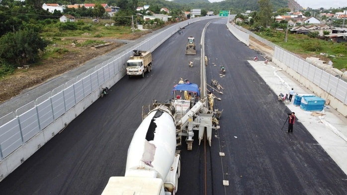 ĐỘT PHÁ HẠ TẦNG, KIẾN TẠO VỊ THẾ: Khởi sắc nhờ các tuyến cao tốc - Ảnh 1.