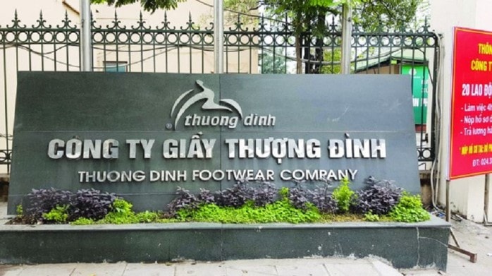 Hai cá nhân chi hơn 1 . 370 Tỉ đồng mua gần 69 % cổ phần Giầy Thượng Đình - Ảnh 1. Hai cá nhân chi hơn 1 . 370 Tỉ đồng mua gần 69 % cổ phần Giầy Thượng Đình - Ảnh 1.