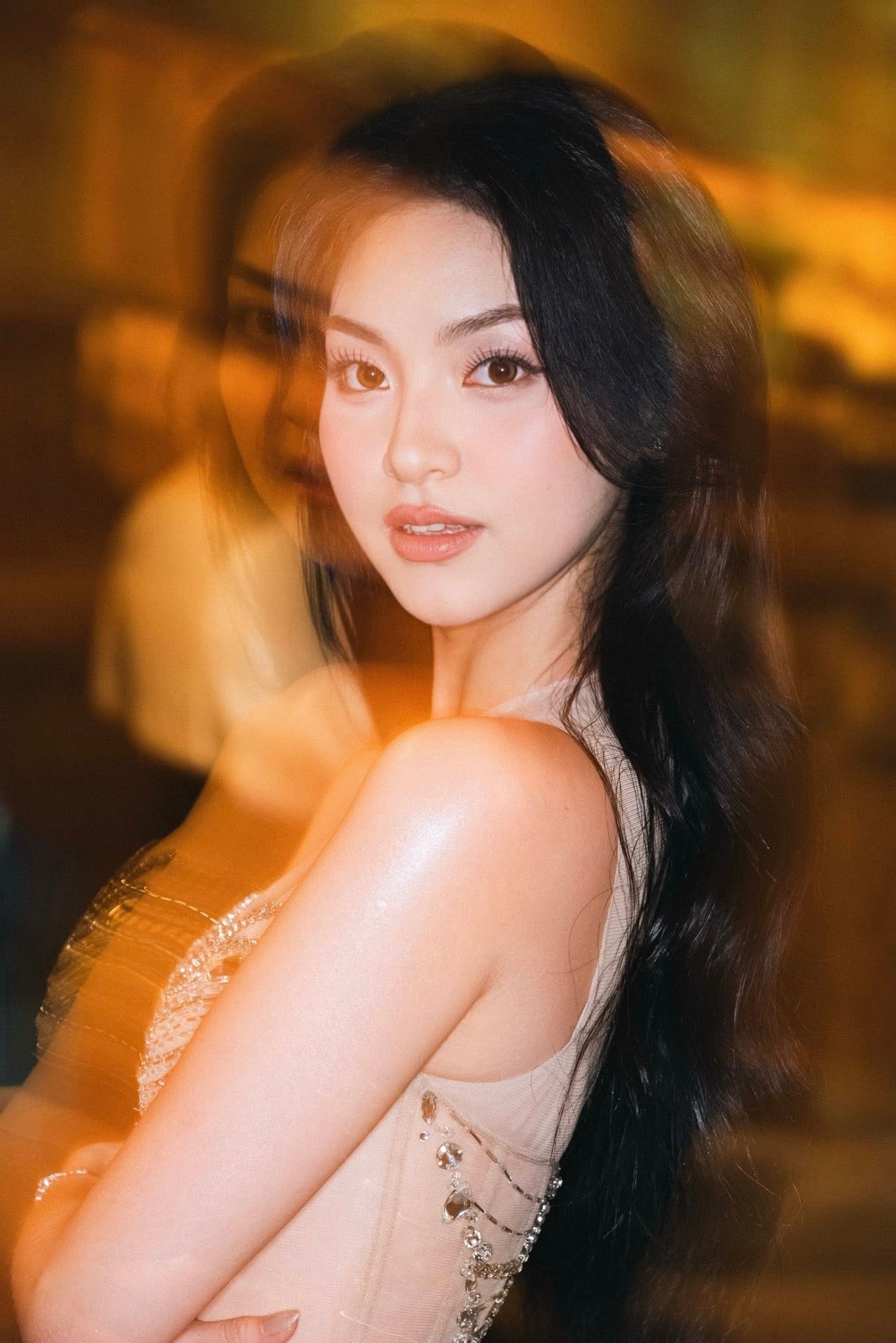 Người đẹp quê Hưng Yên 'gây sốt' Miss World Vietnam 2025, là ai?- Ảnh 5. Người đẹp quê Hưng Yên 'gây sốt' Miss World Vietnam 2025, là ai?- Ảnh 5.