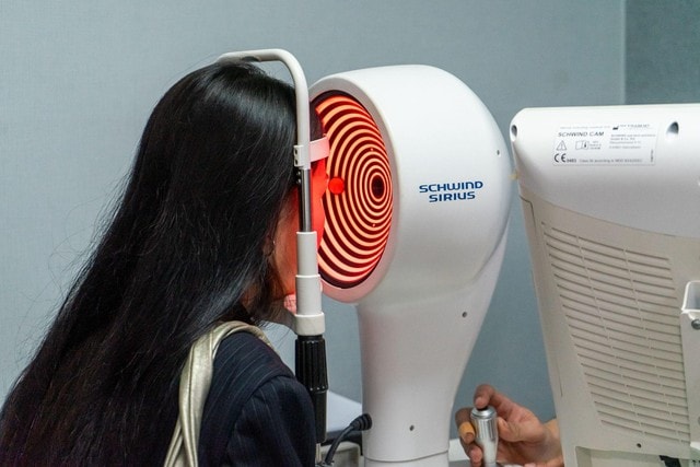 Giải pháp cho người bận rộn: Khám cuối năm, mổ cận trước Tết chỉ từ 10,2 triệu tại DND - Ảnh 1.