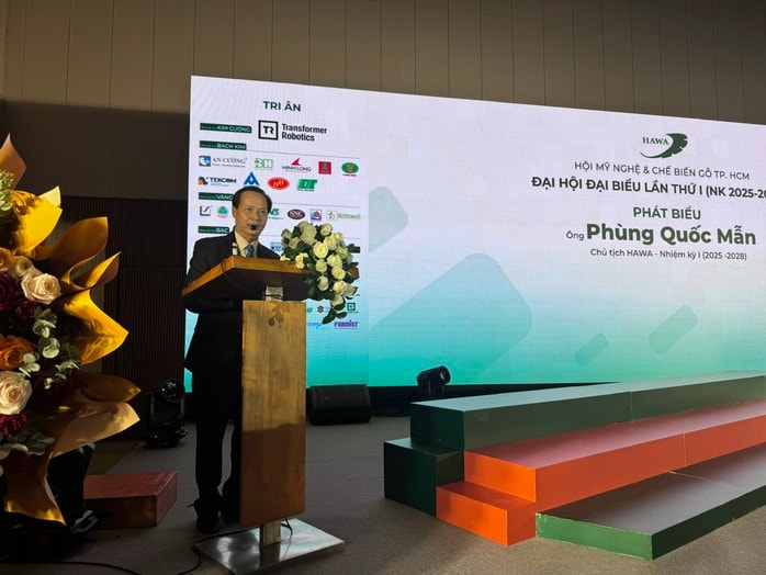 Ngành gỗ TP HCM hợp nhất, quy tụ gần 1.000 doanh nghiệp gỗ - Ảnh 1.