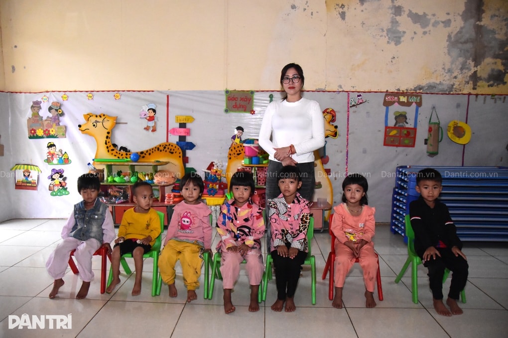 Niềm mong mỏi của cô và trò ở 2 điểm trường nhiều không - 5