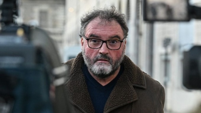 Frederic Pechier đến tòa án Besancon vào ngày 15/12. Ảnh: MaxPPP