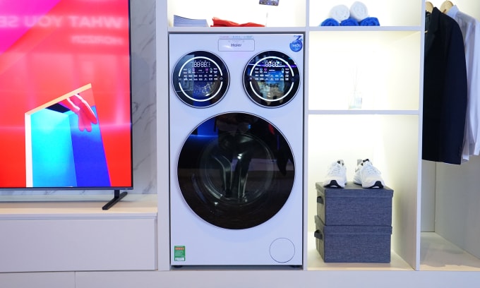 Haier MultiWash HW140-BD14697WU1. Ảnh: Bảo Lâm