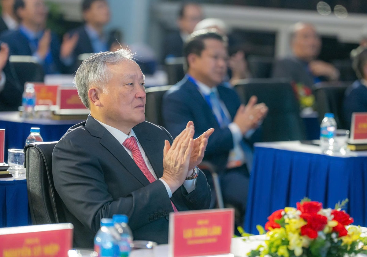 z7341844956177-c150bf953525d7d-2627-5717