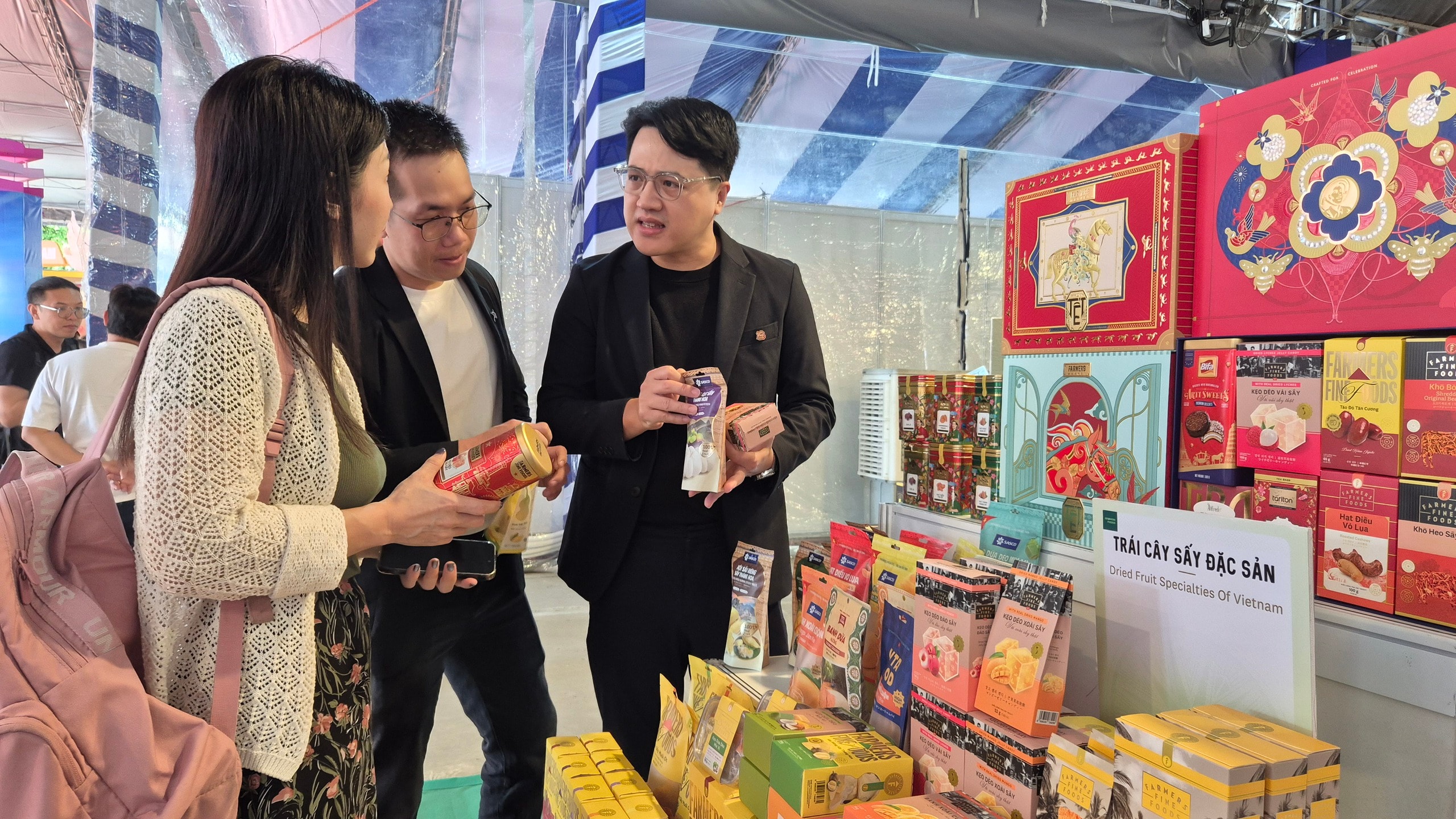 Tuần lễ sản phẩm OCOP đặc sản vùng miền tại TP HCM chào đón Tết 2025 - Ảnh 16.