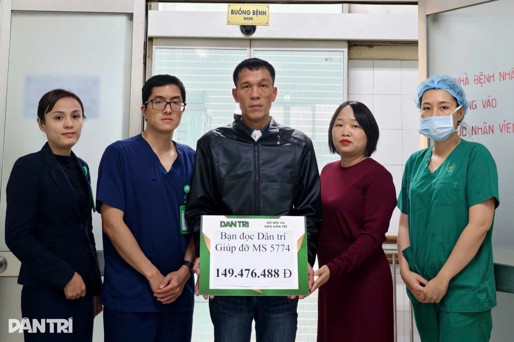 Bạn đọc Dân trí tiếp sức hơn 180 triệu đồng, tiễn người cha nghèo đoạn cuối - 1
