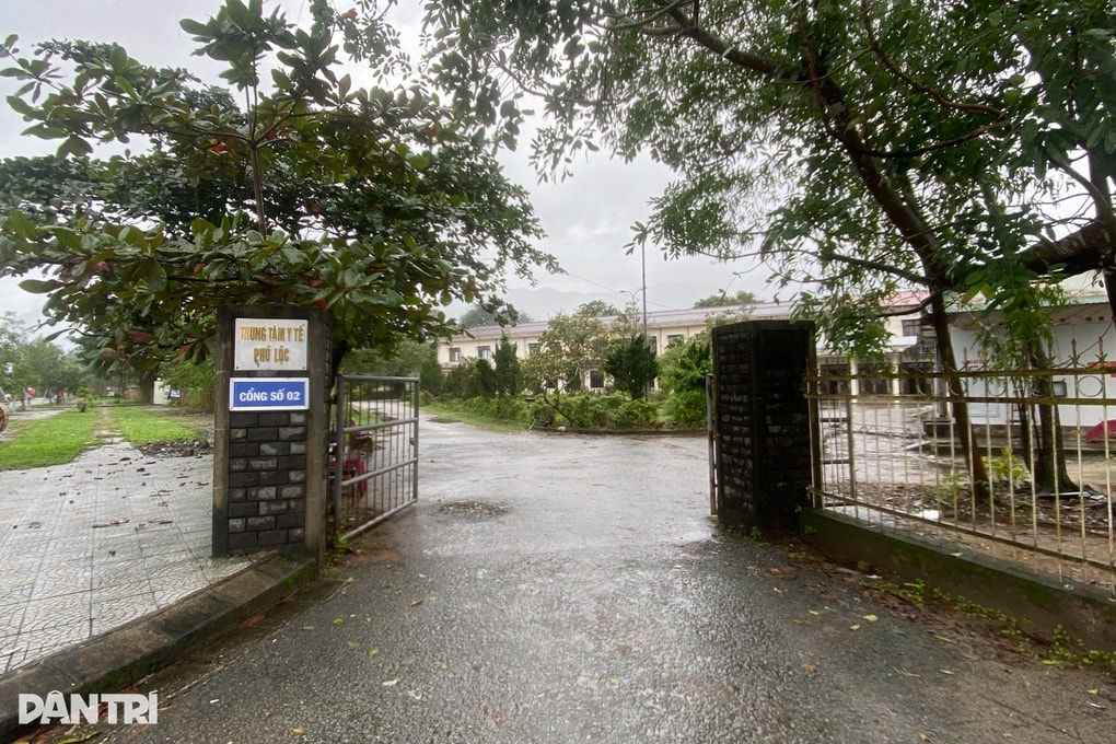 Nhiều cán bộ, nhân viên y tế kêu cứu vì bị chậm lương liên tục - 2 Nhiều cán bộ, nhân viên y tế kêu cứu vì bị chậm lương liên tục - 2