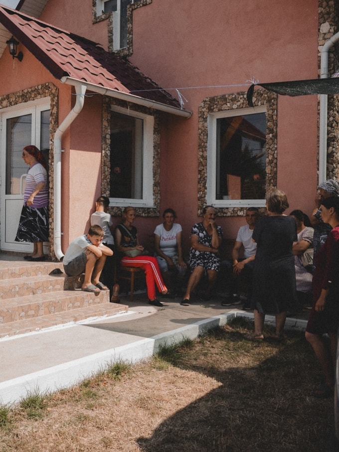 Cuộc sống thường nhật ở Moldova. Ảnh: Facebook/Culture Craving Couple