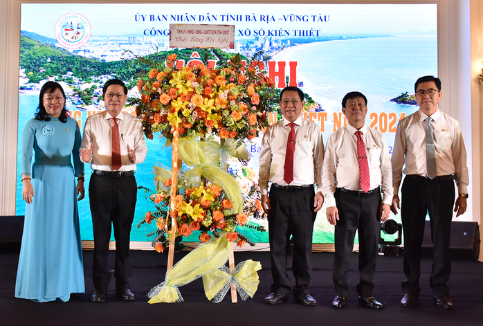 Xổ số kiến thiết tỉnh Bà Rịa - Vũng Tàu nộp ngân sách hơn 2.000 tỉ đồng- Ảnh 1. Xổ số kiến thiết tỉnh Bà Rịa - Vũng Tàu nộp ngân sách hơn 2.000 tỉ đồng- Ảnh 1.